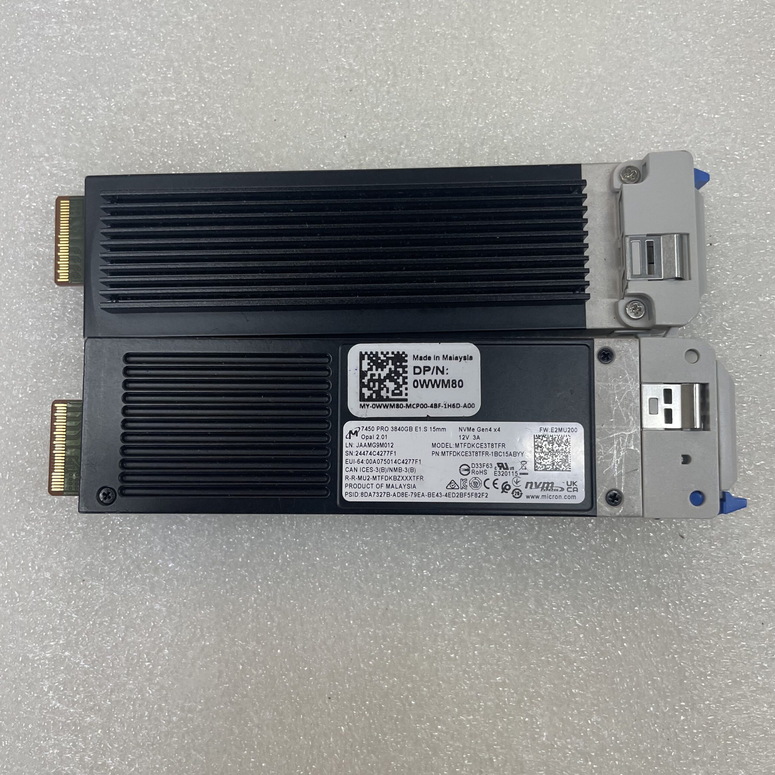 MTFDKCE3T8TFR-1BC15ABYYR 7450 Pro 3.84TB PCI Express 4.0 X4 E1.S SSD NVME 0WWM80