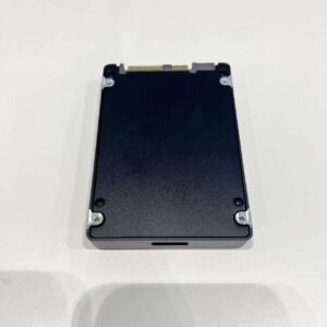 DELL EMC 118000865 PM1643a MZILT15THALA-00AC9 118000865 005053570 SAS 12Gbps 15.36TB 2.5inch SSD Hard Drive