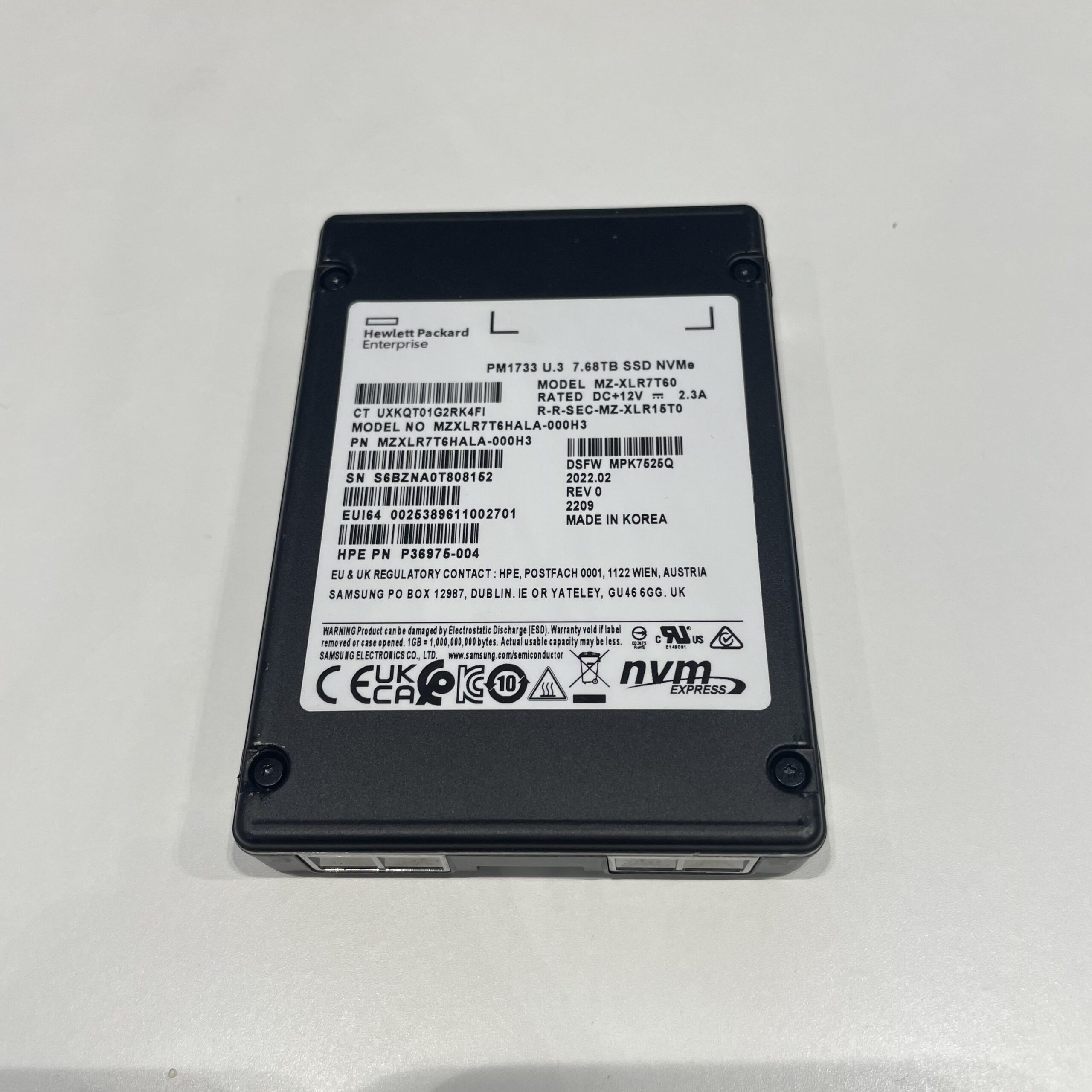 HPE P36975-004 MZ-XLR7T60 MZXLR7T6JALA-000H3 PM1733 SSD 7.68TB 2.5INCH NVMe Hard Drive